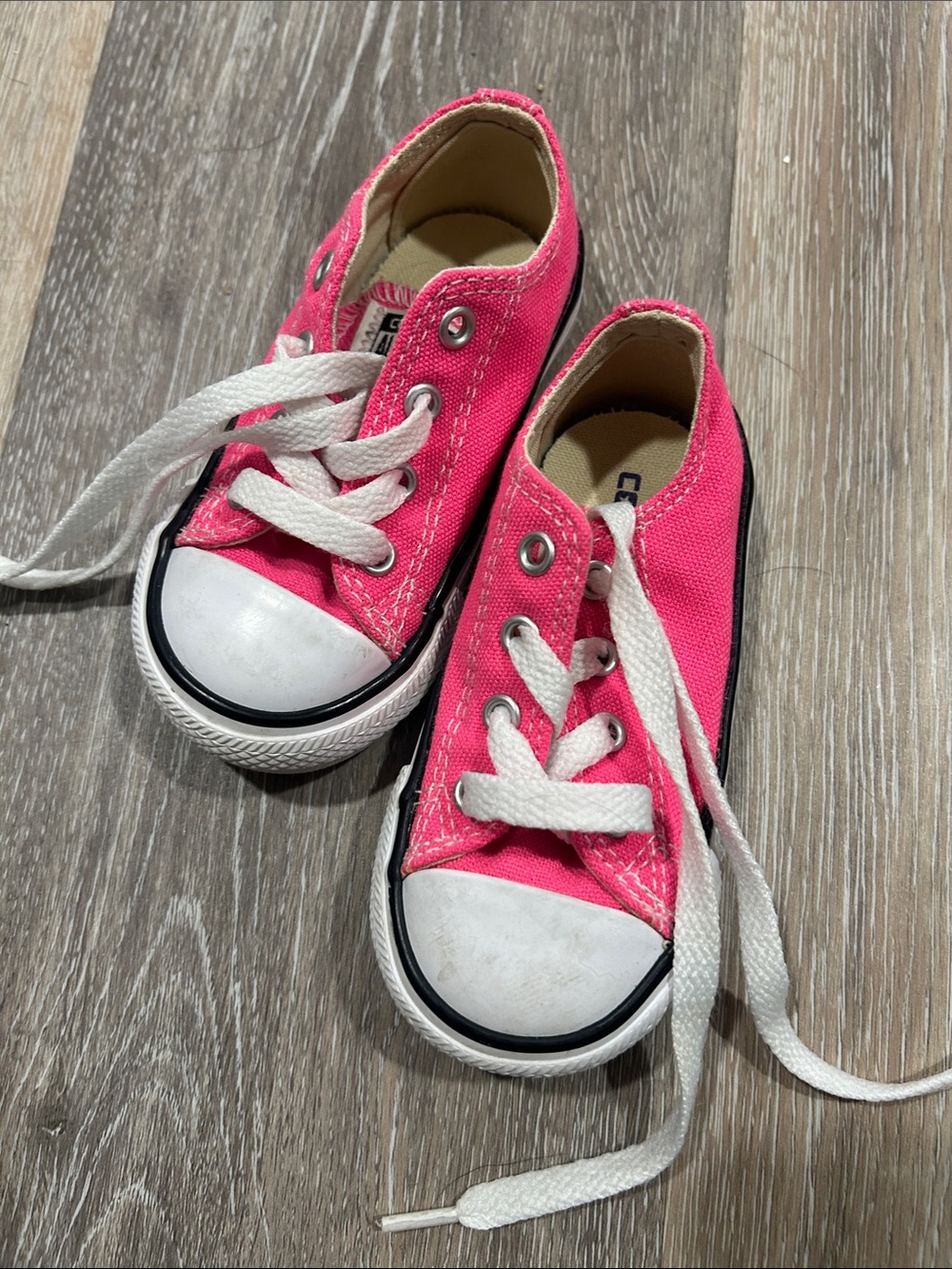 Kids Hot Pink Converse All Stars